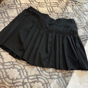 Elegant Black Pleated Skirt